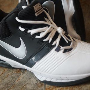 Nike Air Visi 5 size 11